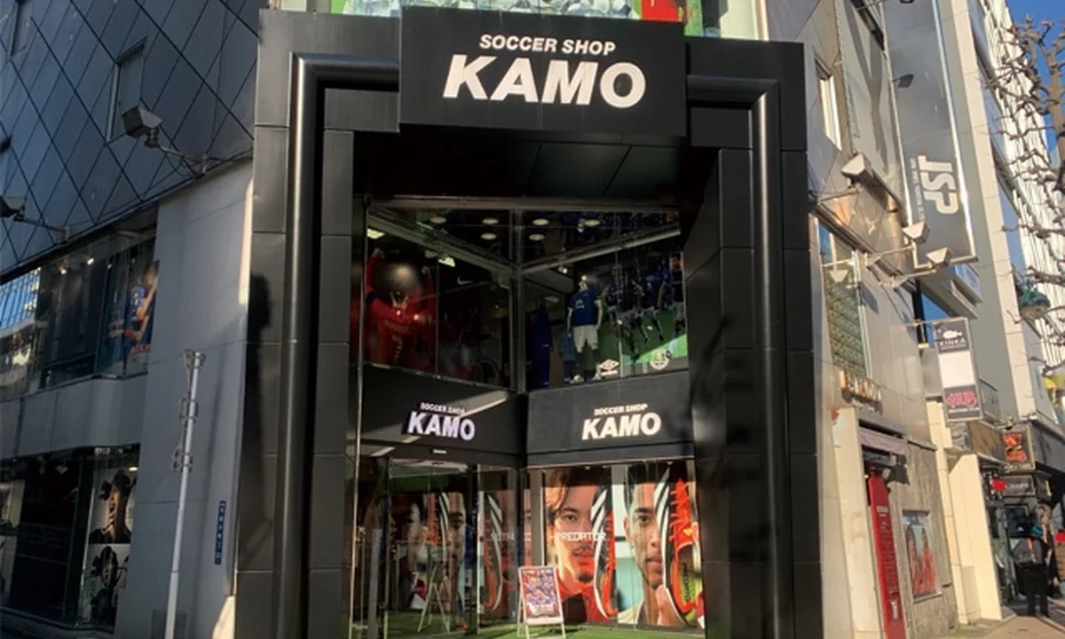사커숍 KAMO 시부야점 외관